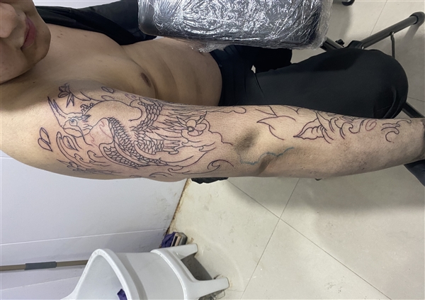 求职驻店纹身师，苏州附近最好！