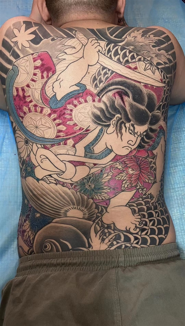 纹身师求职