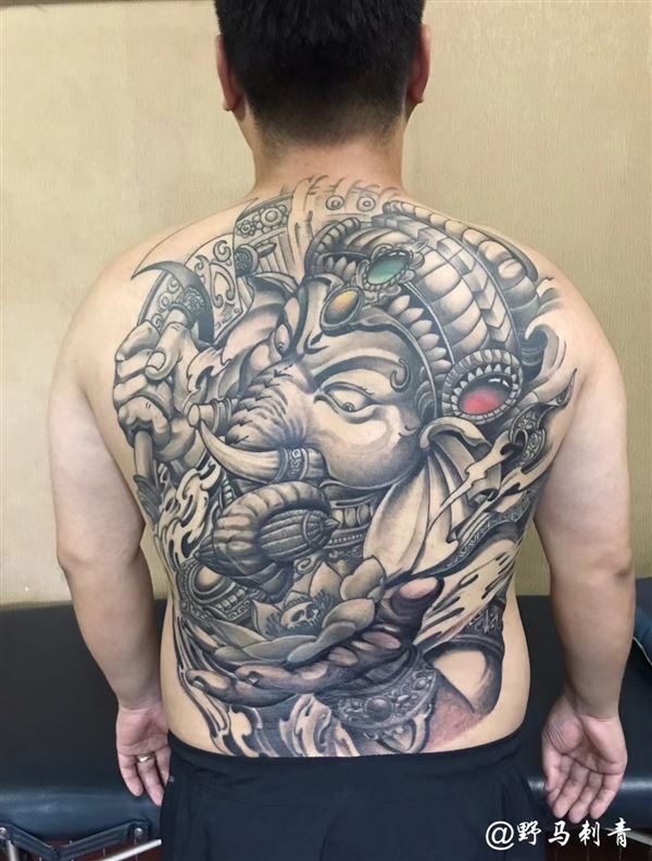 从业8年，找一个能挣钱的店子