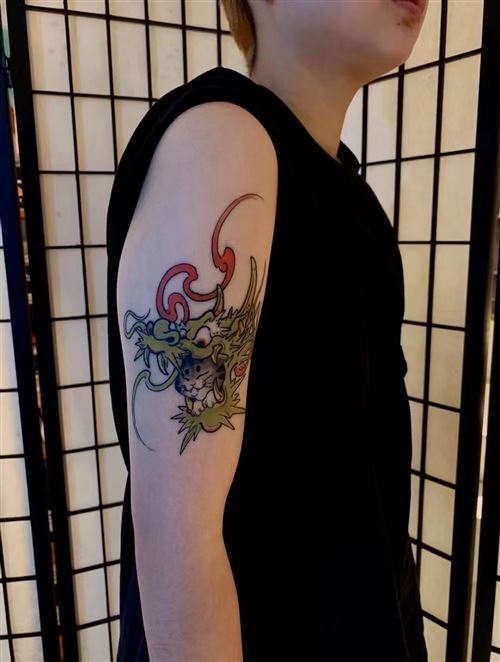 纹身师求职