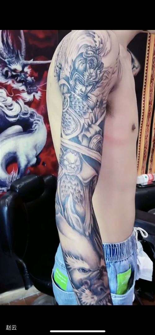 纹身师求职