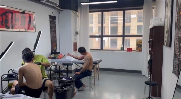 广东东莞招聘纹身师