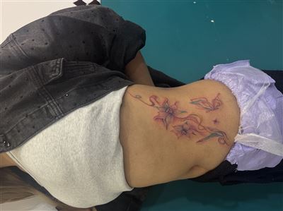 纹身师求职 有需要的老板请联系