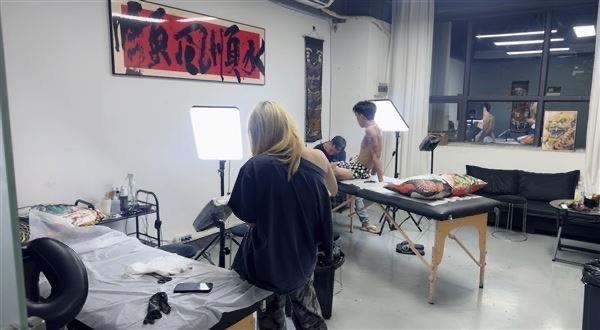 广州白云招聘纹身师10000(之前咨询的可以再咨询一下)