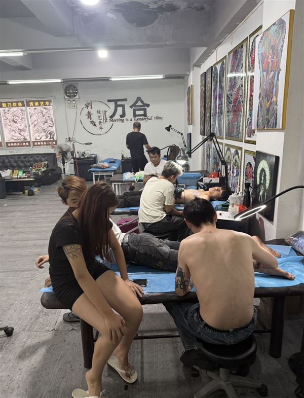 东莞诚聘住店纹身师傅、真实月薪保证底1万2