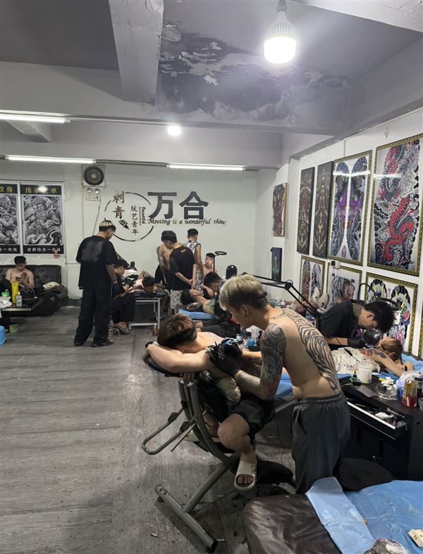 东莞招聘纹身师不要新手不要网图