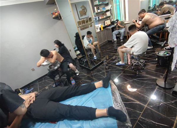 辽宁本溪招【店长】【新手师傅】【老手师傅】活多待遇好《免费住宿舍》