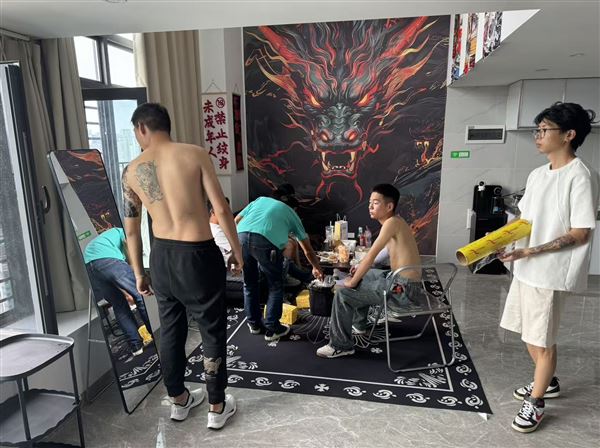 河南南阳招聘纹身师