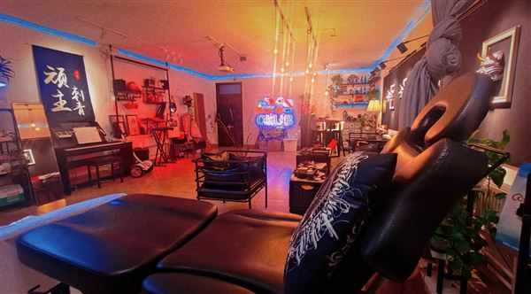 北京店铺转让,物业直签,紧邻798/望京,60平一层大开间