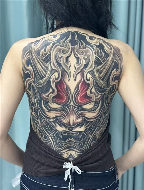 纹身师求职