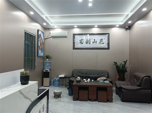 诚聘纹身师傅
